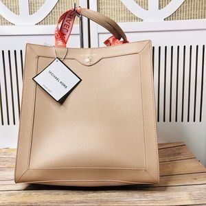 michael kors tote bag beige